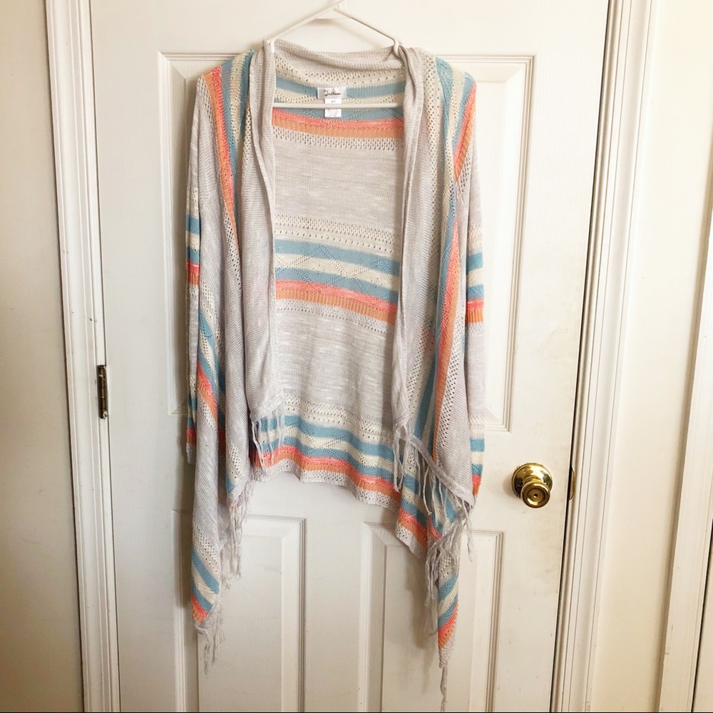↠NWT↞ Light Boho Fringe Sweater